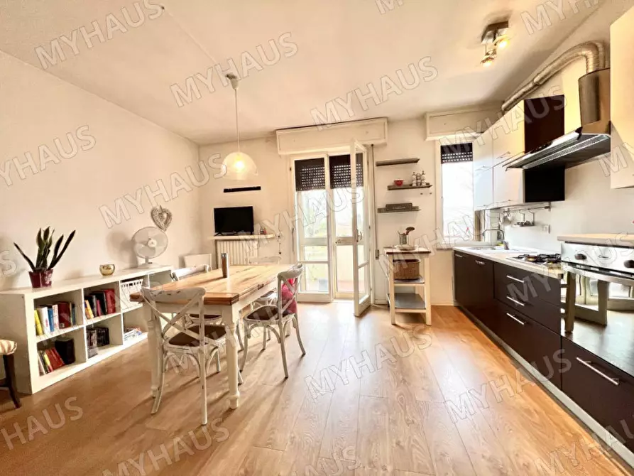 Immagine 1 di Appartamento in vendita  in via andrea costa a Bellaria-Igea Marina