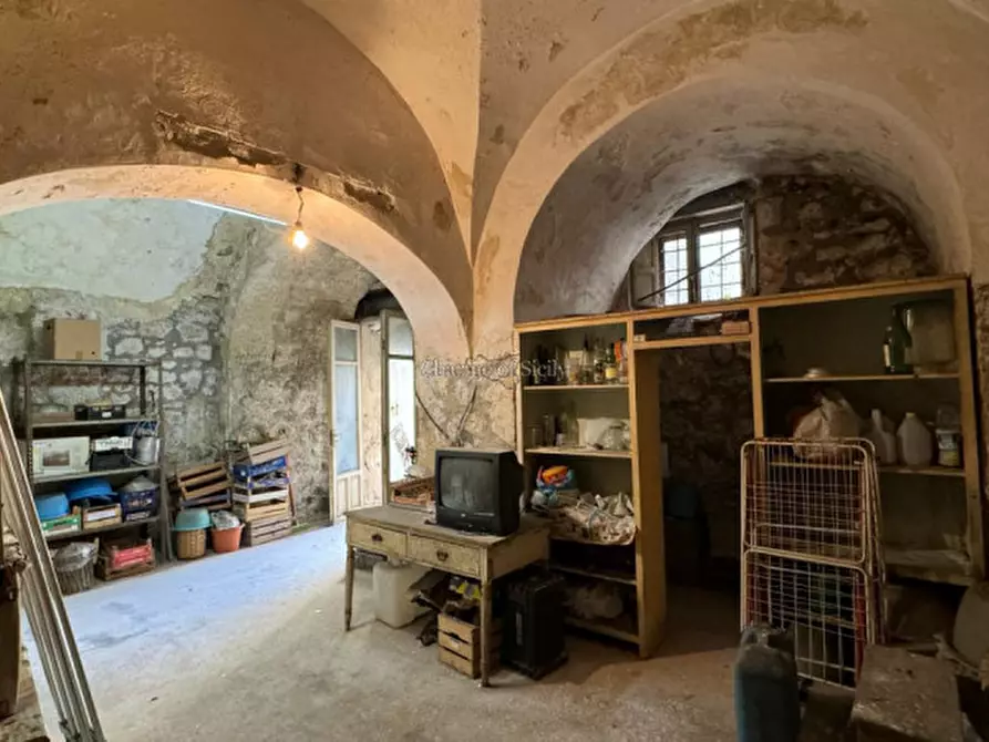 Immagine 61 di Casa indipendente in vendita  in Via Marchesa Tedeschi a Modica