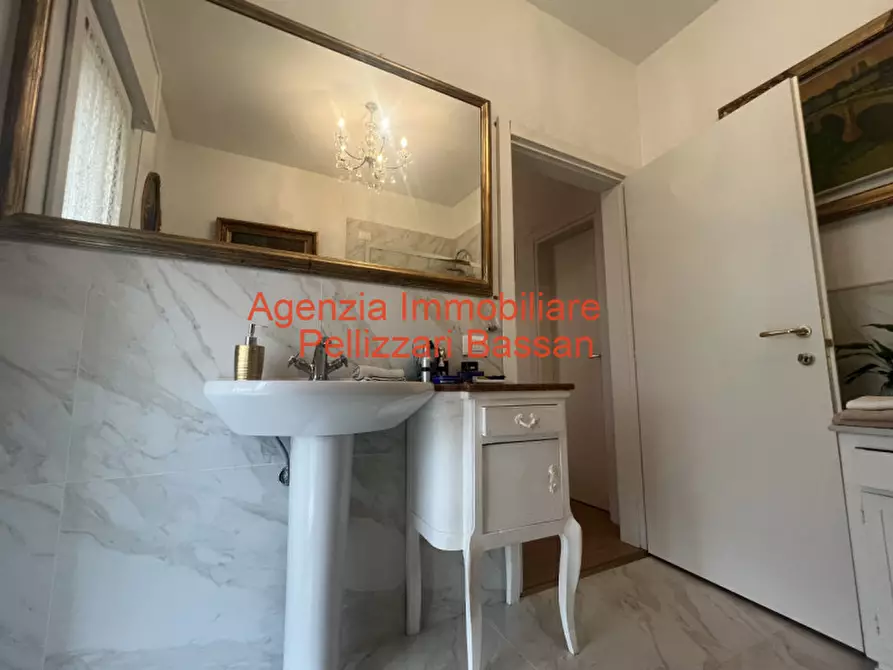 Immagine 18 di Casa indipendente in vendita  in via san rocco a Giavera Del Montello