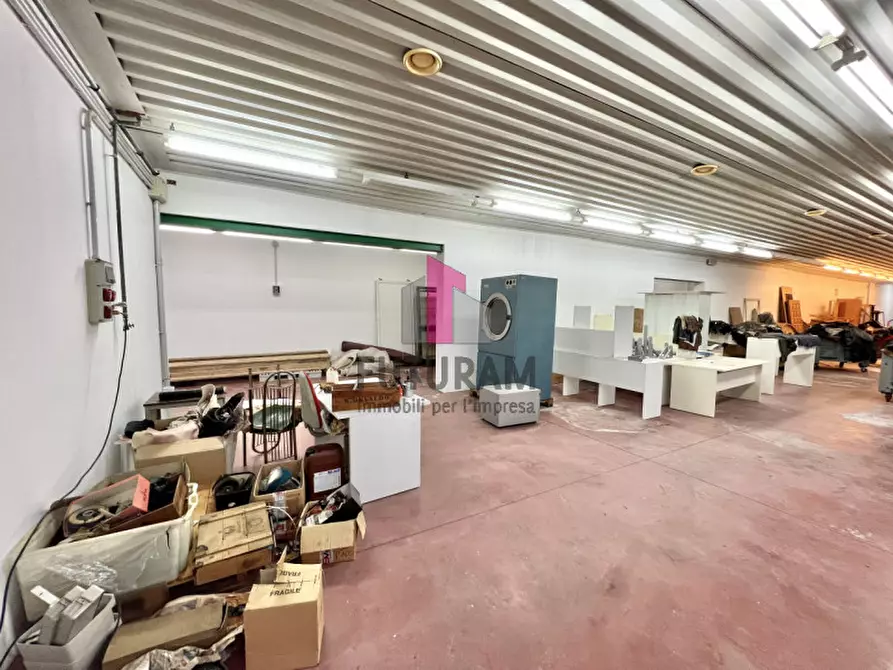 Immagine 8 di Laboratorio in affitto  in VIA STRADELLE a Stra