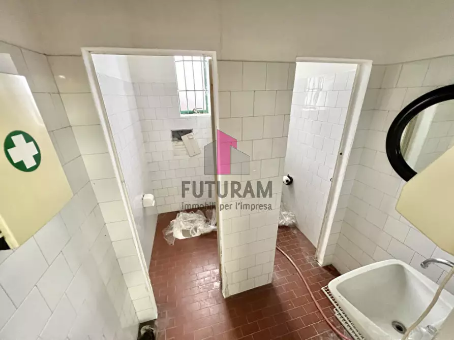 Immagine 20 di Laboratorio in affitto  in VIA STRADELLE a Stra