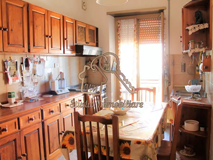 Immagine 9 di Appartamento in affitto  in Via Cassia,928 a Roma