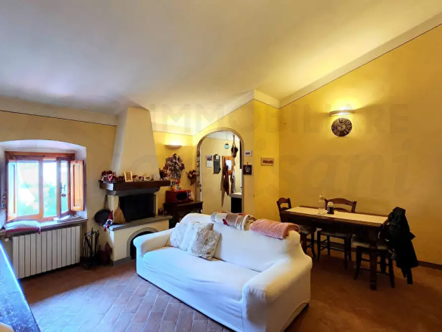 Immagine 1 di Appartamento in vendita  in via ripa a Montespertoli