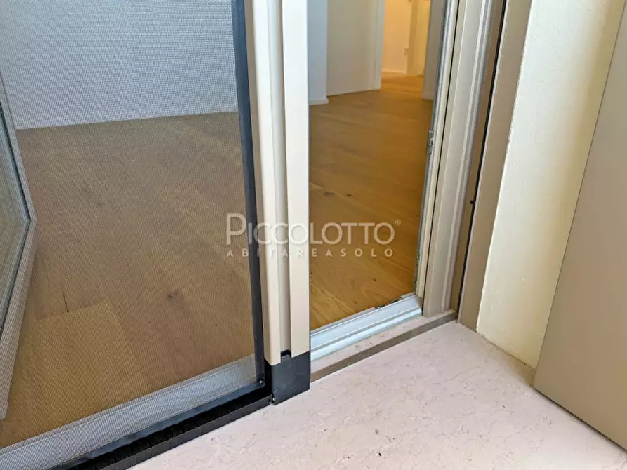 Immagine 19 di Casa bifamiliare in vendita  in via Pasubio a Cavaso Del Tomba