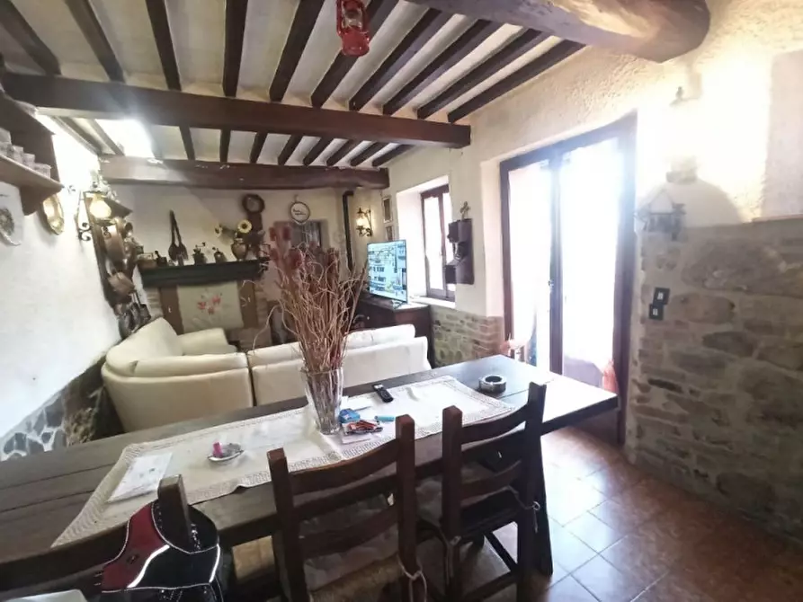 Immagine 7 di Appartamento in vendita  a Paciano