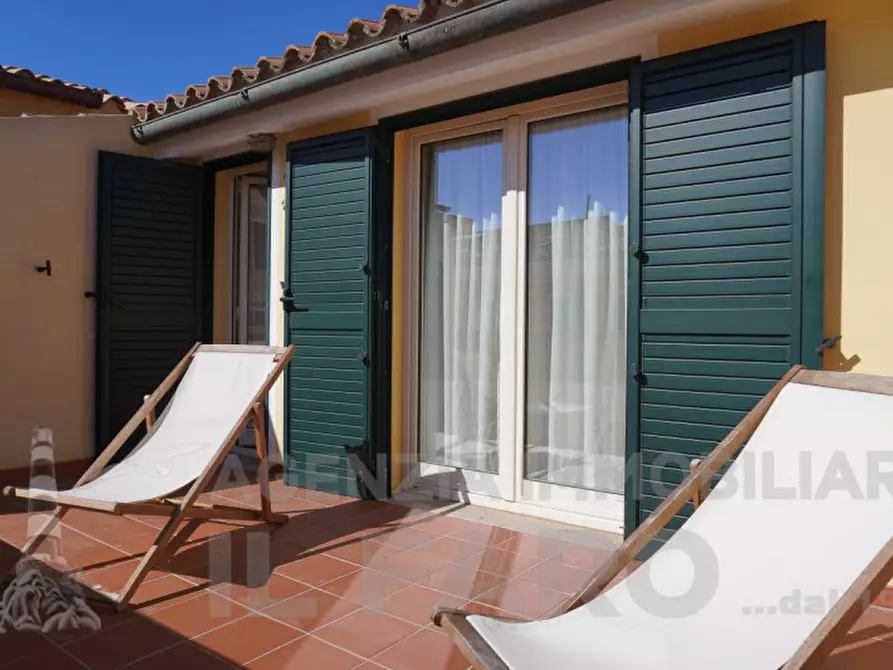 Immagine 26 di Appartamento in vendita  in Via Vittorio Emanuele a La Maddalena