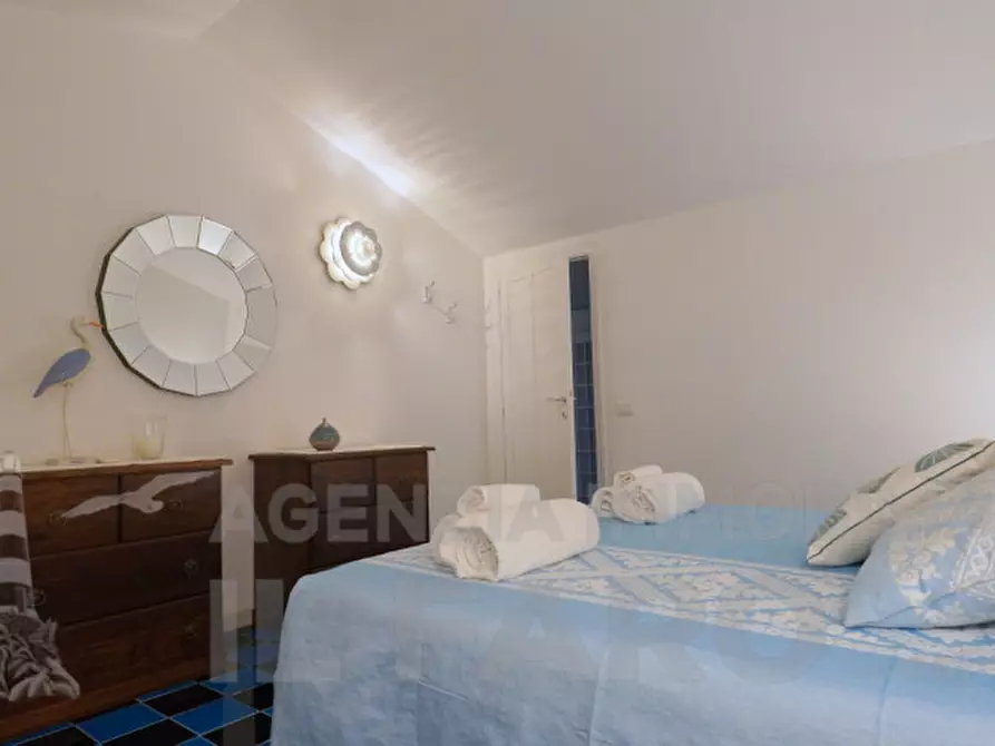 Immagine 42 di Appartamento in vendita  in Via Vittorio Emanuele a La Maddalena