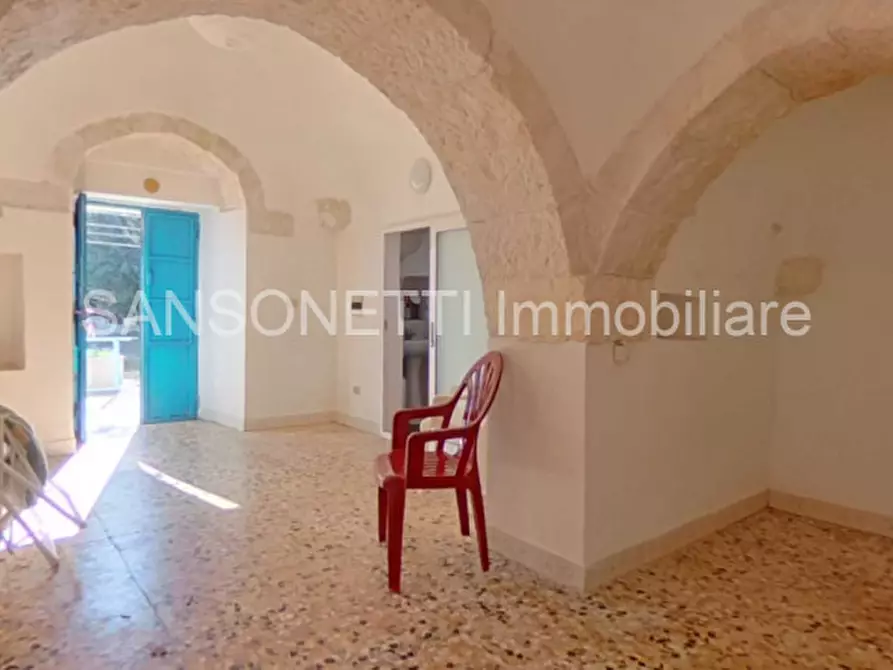Immagine 25 di Rustico / casale in vendita  in JOGAJ a Ostuni