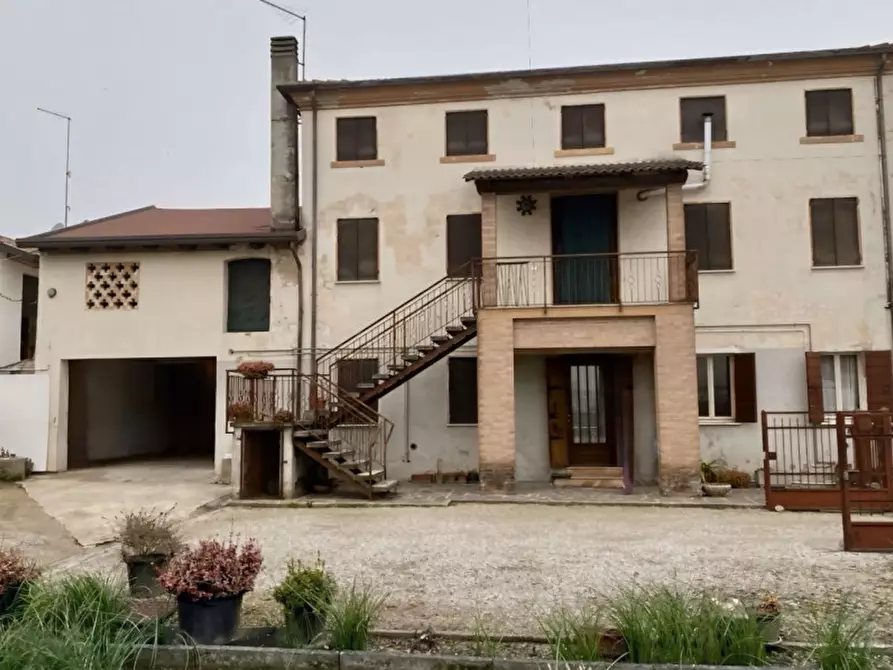 Immagine 3 di Casa indipendente in vendita  in Via Fornace a Castelfranco Veneto