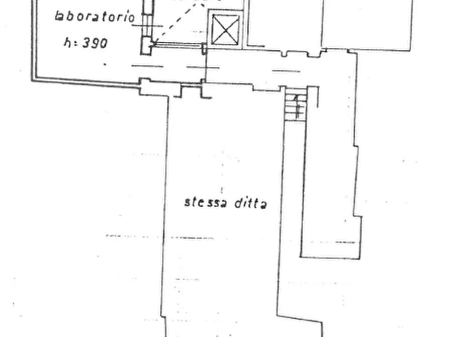 Immagine 32 di Ufficio in vendita  in Piazza Garibaldi a Parma