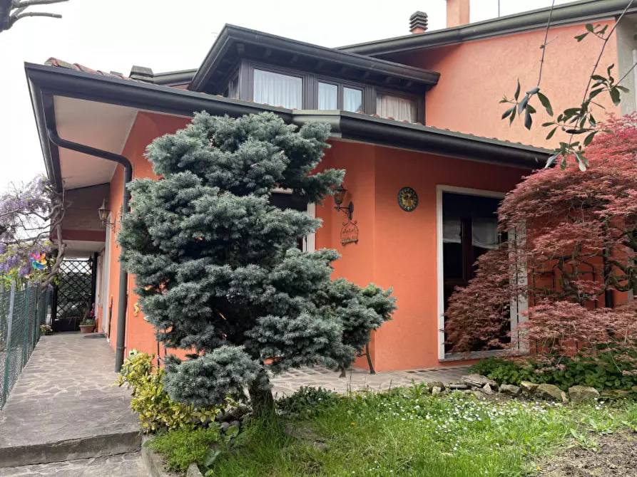 Immagine 1 di Casa bifamiliare in vendita  in via catarino 32 a Cadoneghe