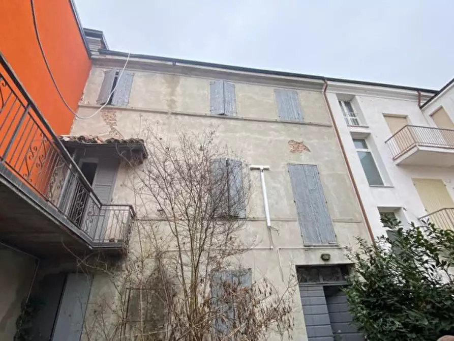 Immagine 5 di Palazzo in vendita  in VIA DELLA PACE a Concordia Sulla Secchia