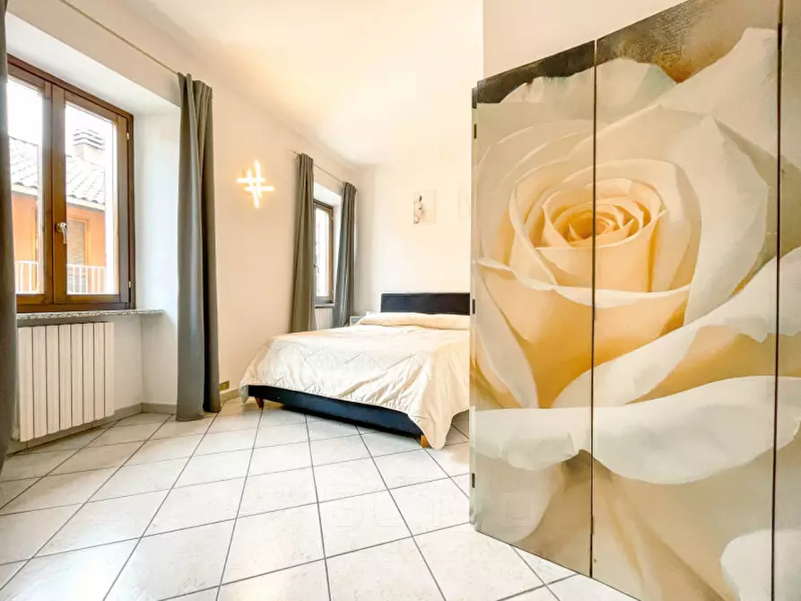 Immagine 9 di Appartamento in vendita  in via Roma a Pella