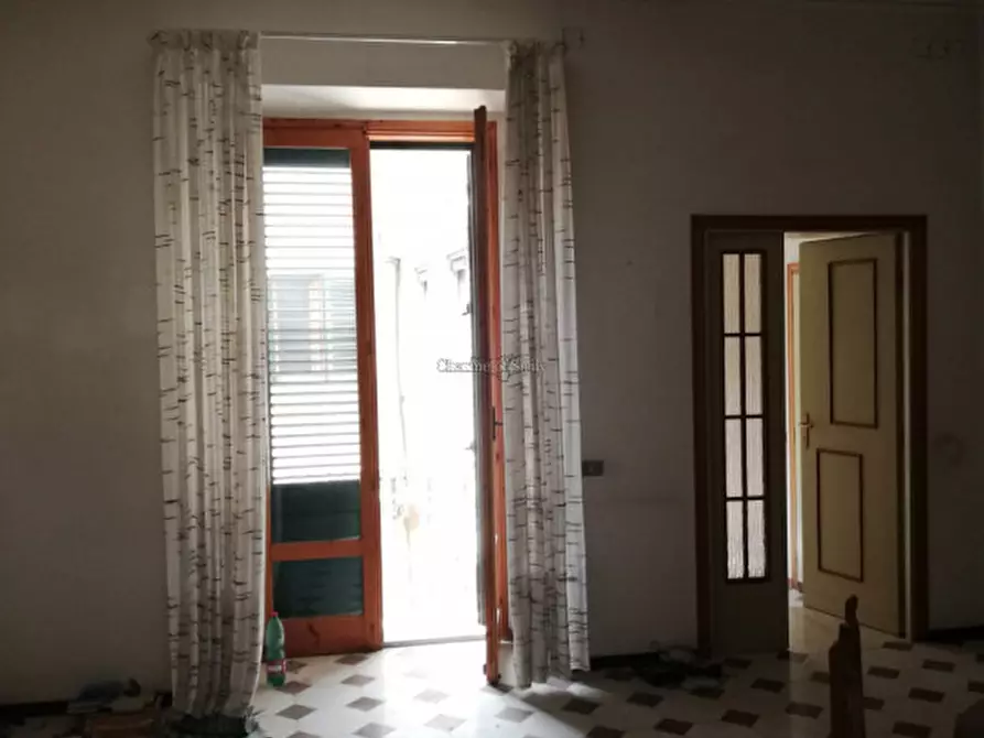 Immagine 11 di Casa indipendente in vendita  a Vittoria