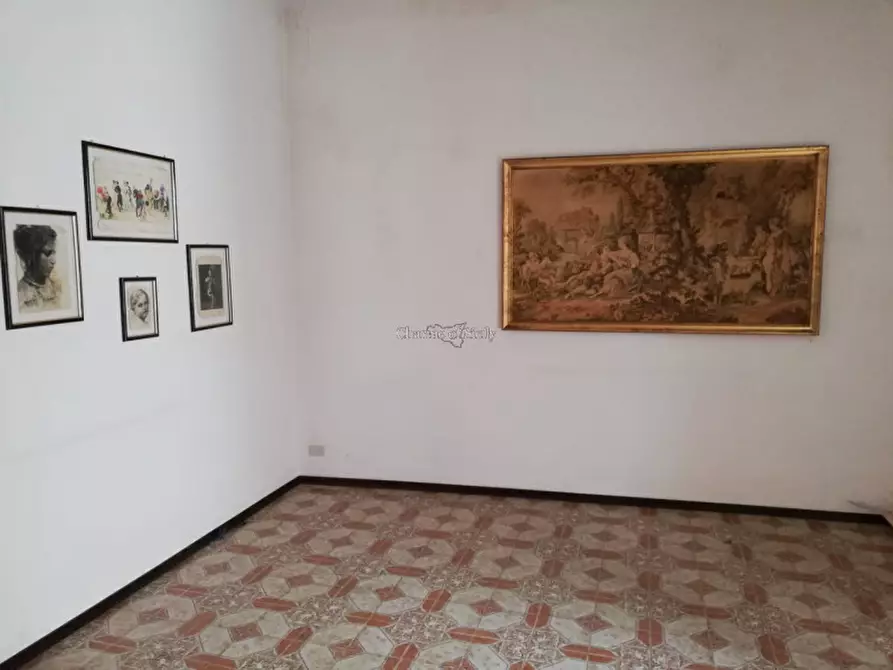 Immagine 15 di Casa indipendente in vendita  a Vittoria