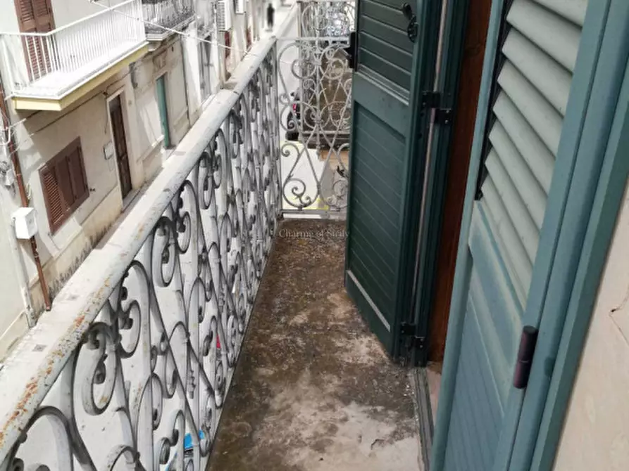 Immagine 16 di Casa indipendente in vendita  a Vittoria