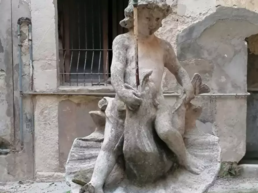 Immagine 25 di Casa indipendente in vendita  a Vittoria