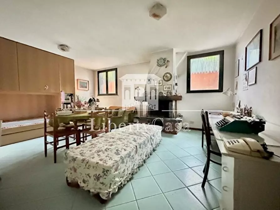 Immagine 10 di Villa in vendita  in Via Promontorio a Toscolano-Maderno