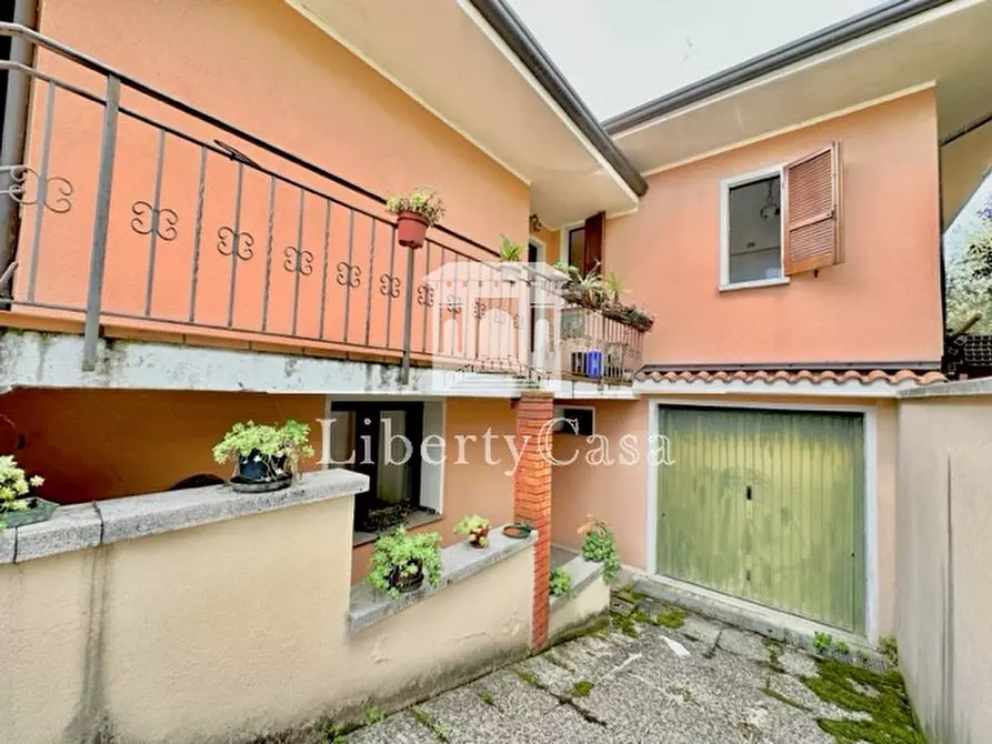 Immagine 14 di Villa in vendita  in Via Promontorio a Toscolano-Maderno