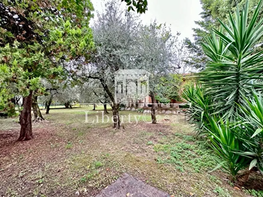 Immagine 18 di Villa in vendita  in Via Promontorio a Toscolano-Maderno