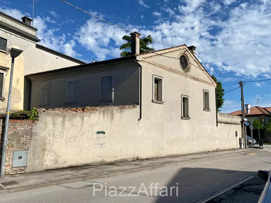 Immagine 1 di Casa indipendente in vendita  in Piove di Sacco Via Roma a Piove Di Sacco