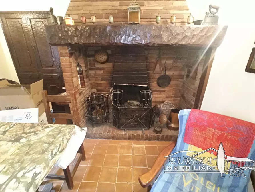 Immagine 20 di Appartamento in vendita  in via roma 152 a Castiglione Del Lago