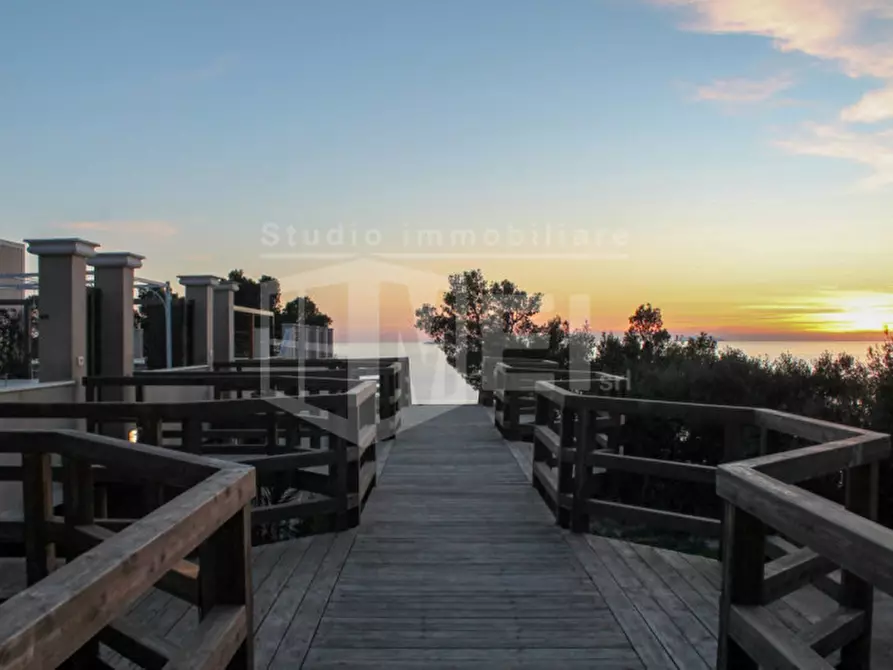 Immagine 3 di Attico in vendita  in viale del tirreno a Livorno