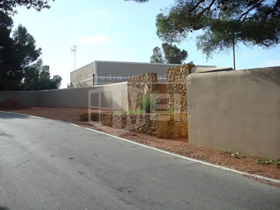 Immagine 15 di Attico in vendita  in viale del tirreno a Livorno