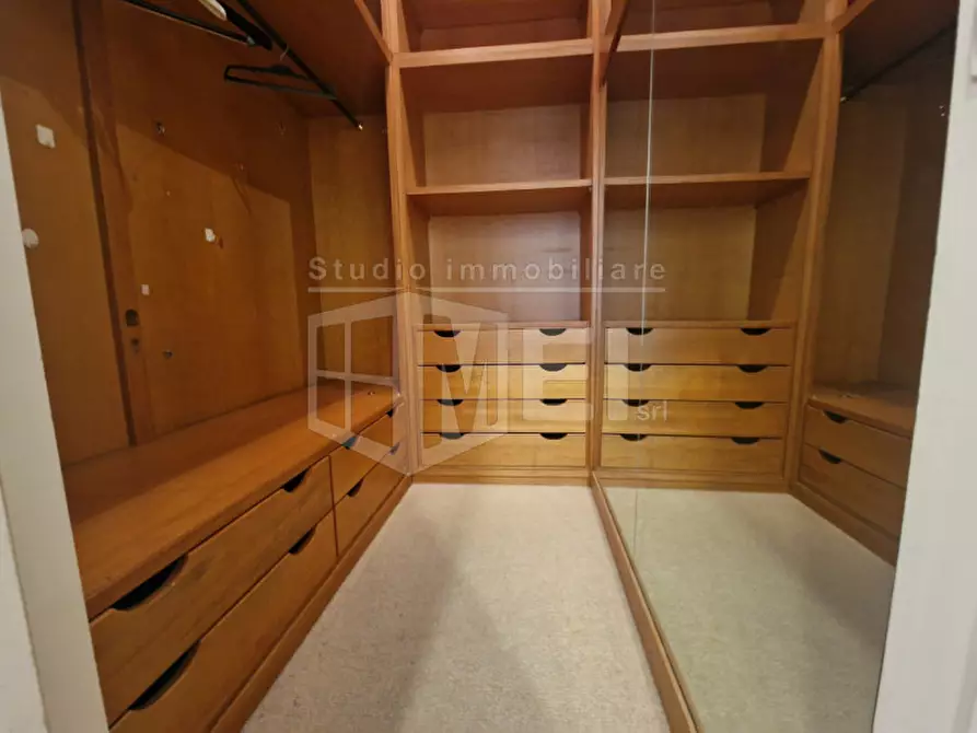 Immagine 23 di Appartamento in vendita  in via Ravizza a Livorno