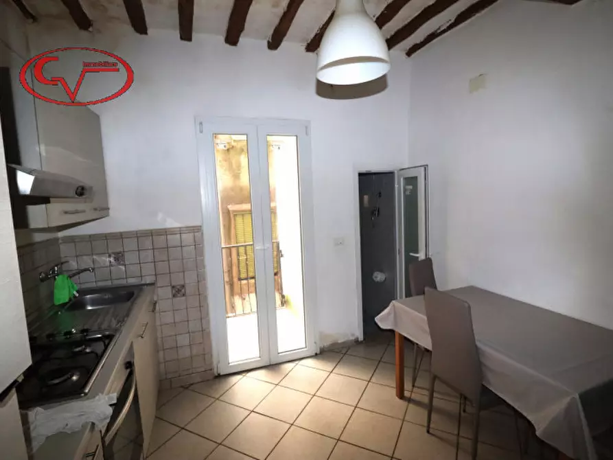 Immagine 2 di Appartamento in vendita  in via Roma a Montevarchi