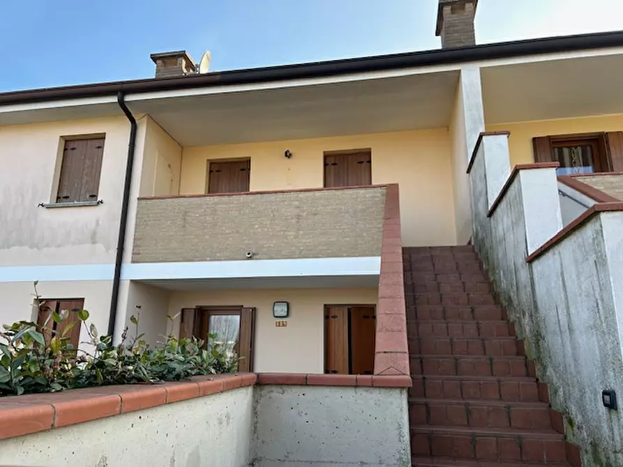 Immagine 1 di Appartamento in vendita  a Piacenza D'adige