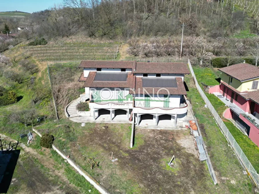 Immagine 8 di Casa bifamiliare in vendita  a Govone