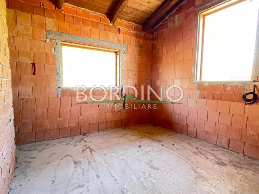 Immagine 25 di Casa bifamiliare in vendita  a Govone