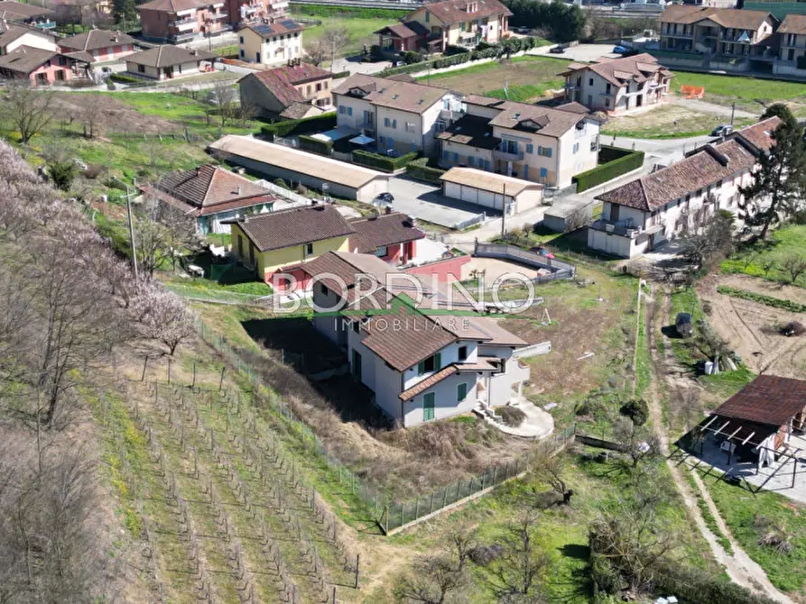 Immagine 35 di Casa bifamiliare in vendita  a Govone