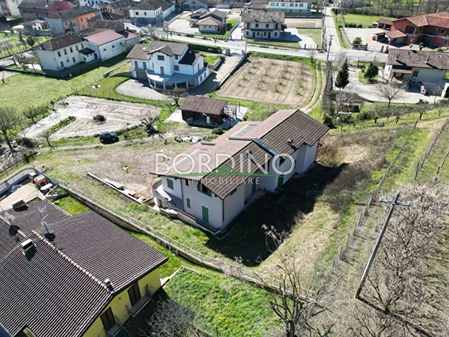 Immagine 36 di Casa bifamiliare in vendita  a Govone