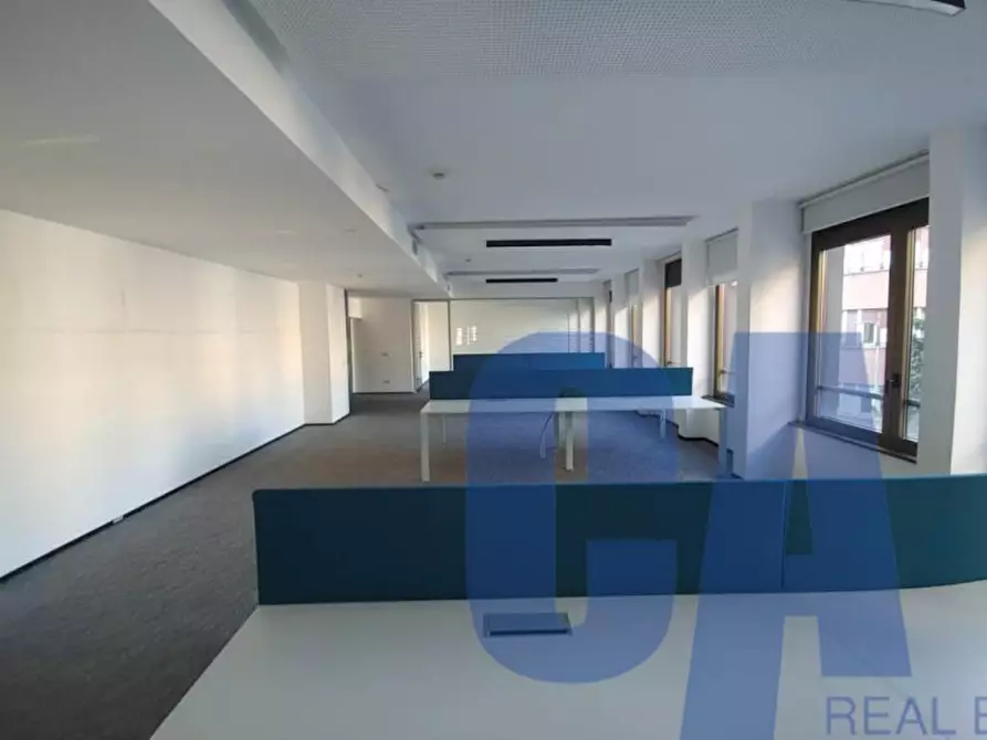 Immagine 6 di Ufficio in affitto  in VIA COPERNICO a Milano
