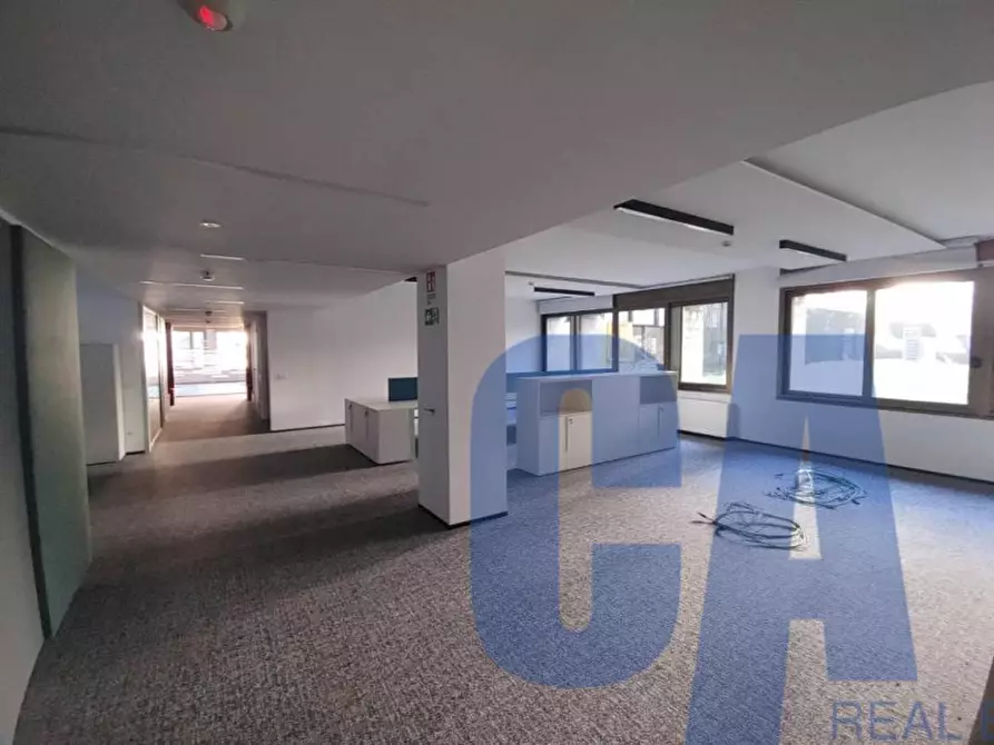 Immagine 13 di Ufficio in affitto  in VIA COPERNICO a Milano