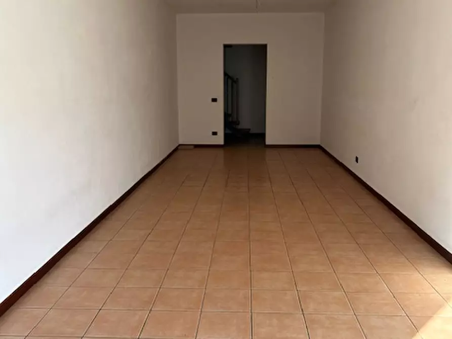 Immagine 8 di Appartamento in vendita  a Piacenza D'adige