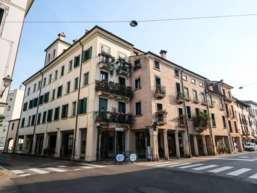 Immagine 10 di Ufficio in affitto  in contrà porta Padova 107 a Vicenza