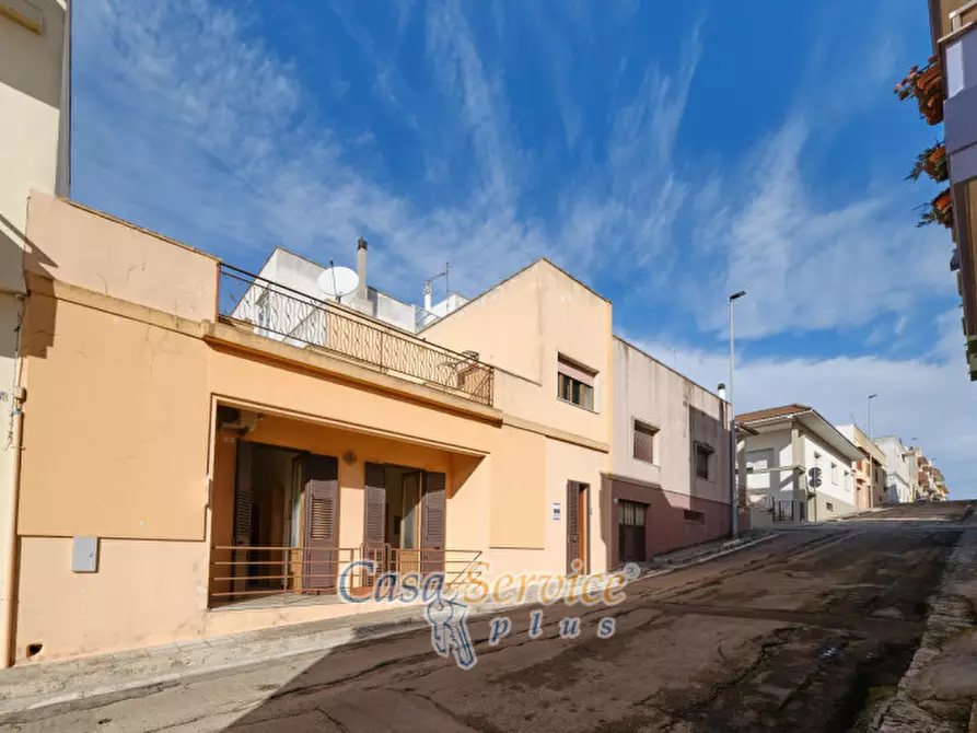 Immagine 4 di Casa indipendente in vendita  in Via Vespucci a Matino