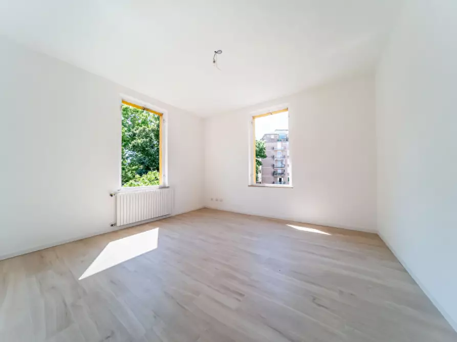 Immagine 4 di Appartamento in vendita  in Via dei Mille n.102 a Parma