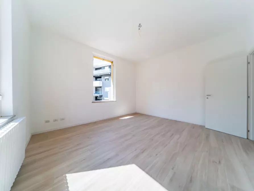 Immagine 8 di Appartamento in vendita  in Via dei Mille n.102 a Parma