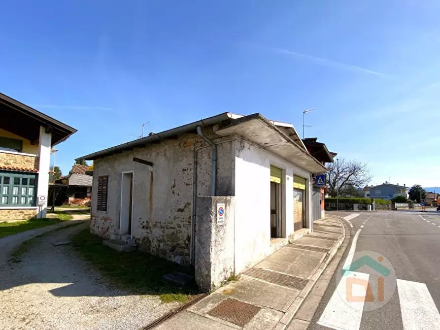 Immagine 2 di Magazzino in vendita  in via XXIV maggio 78 a Mossa