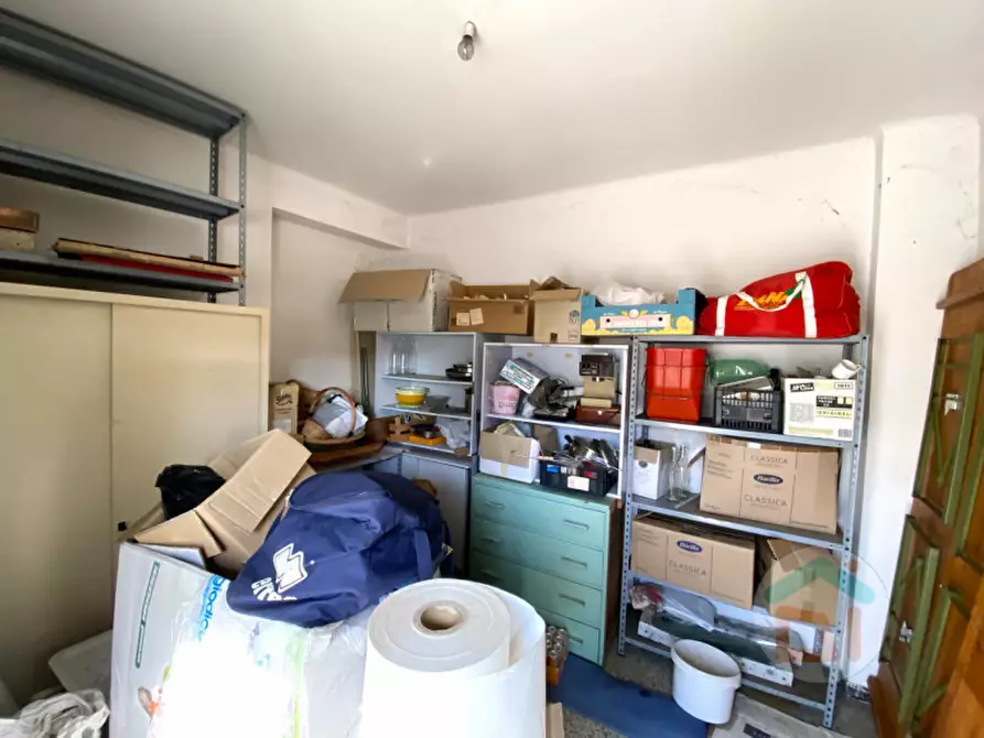 Immagine 6 di Magazzino in vendita  in via XXIV maggio 78 a Mossa