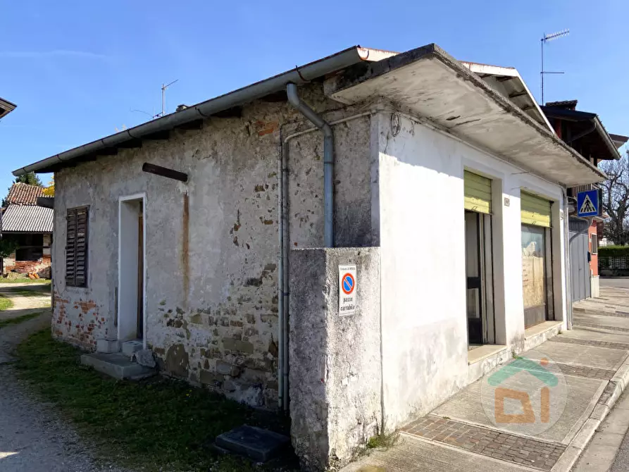 Immagine 8 di Magazzino in vendita  in via XXIV maggio 78 a Mossa