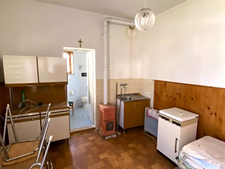 Immagine 10 di Magazzino in vendita  in via XXIV maggio 78 a Mossa