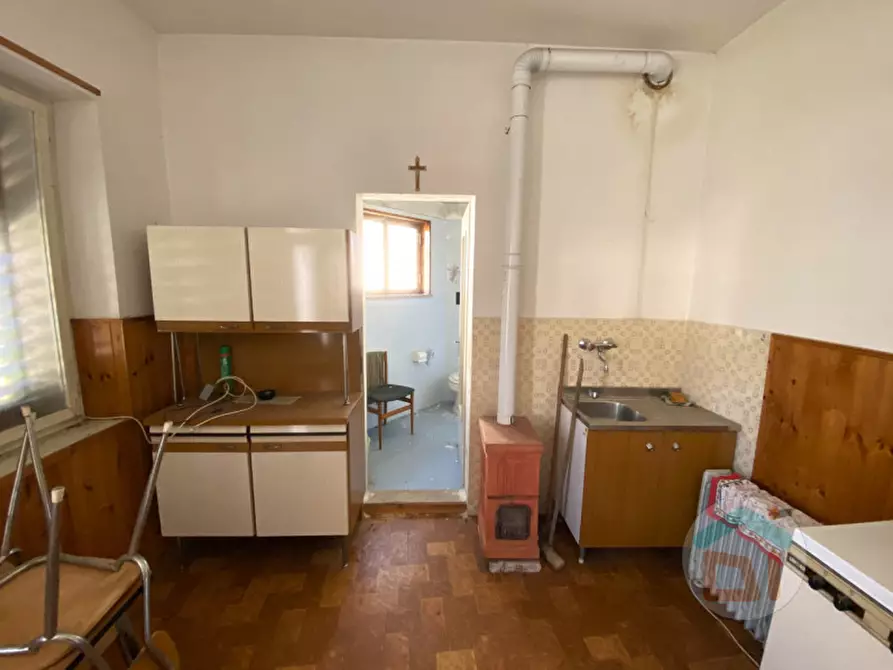 Immagine 12 di Magazzino in vendita  in via XXIV maggio 78 a Mossa