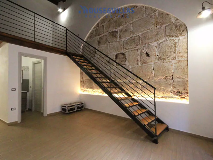 Immagine 1 di Loft/Open space in vendita  in via palestro a Avola