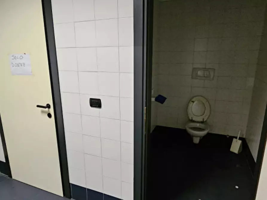 Immagine 6 di Capannone industriale in affitto  in Via Prima Strada a Padova