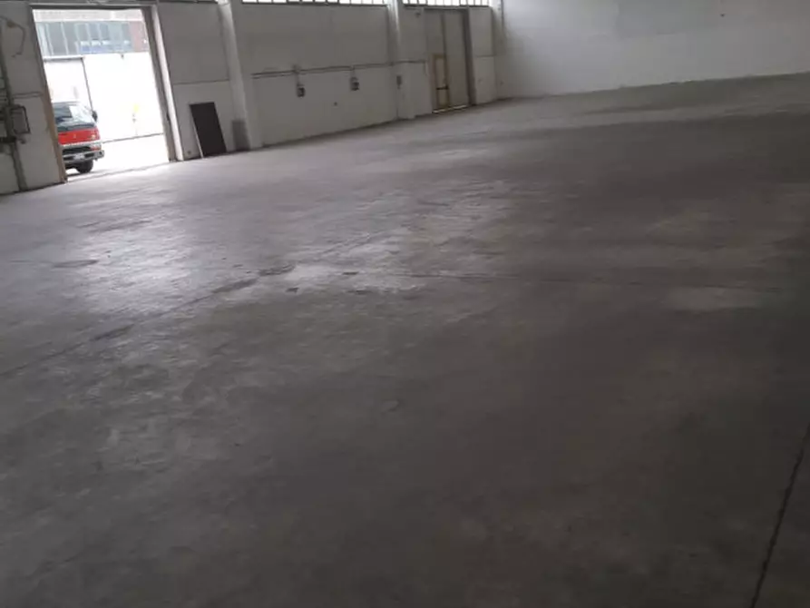 Immagine 4 di Capannone industriale in affitto  in strada provnciale 16 a Monselice